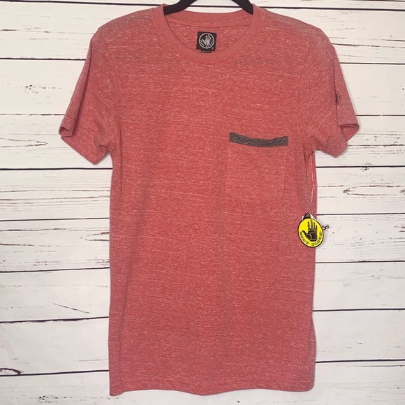 NWT Body Glove Men’s Red Burnout Single Pocket Tee Size Small - Picture 6 of 6